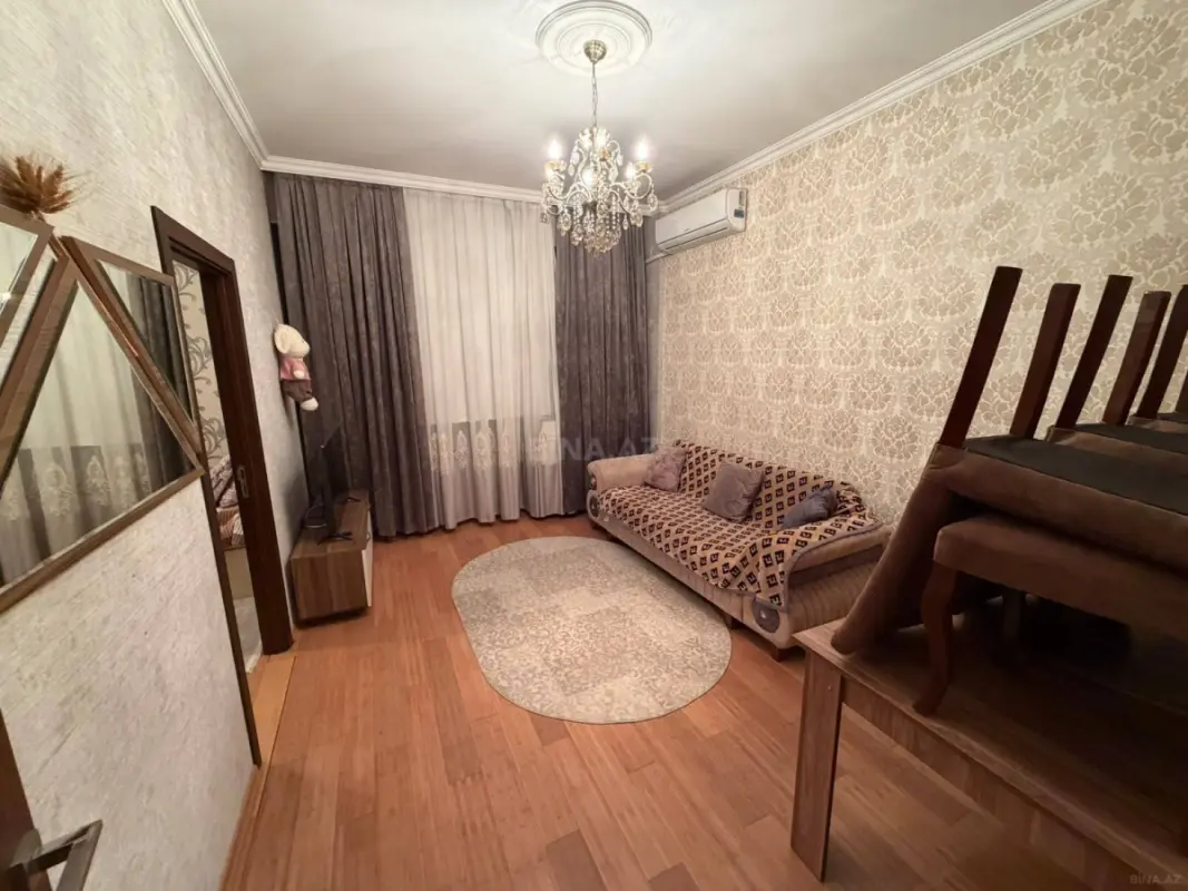 Satılır 3 otaqlı mənzil 62 m²