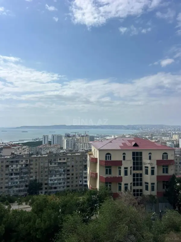 Satılır 2 otaqlı mənzil 62 m²
