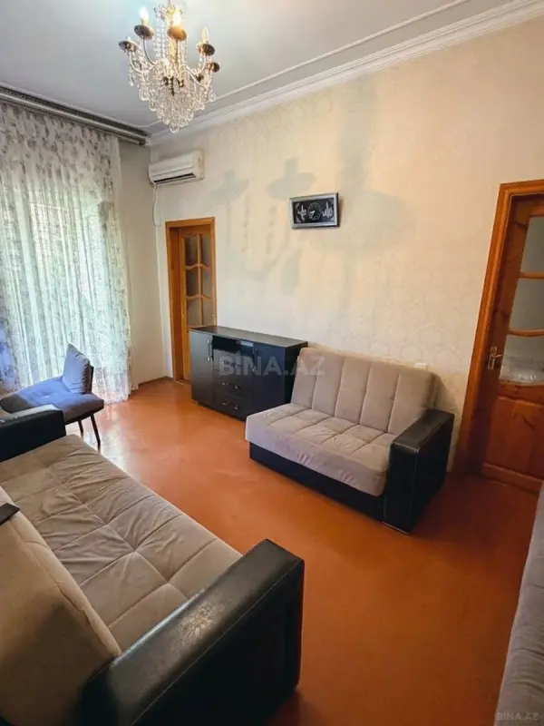 Satılır 3 otaqlı mənzil 50 m²