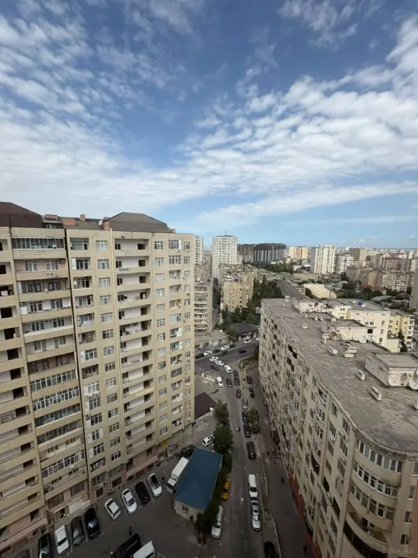 Satılır 2 otaqlı mənzil 62 m²
