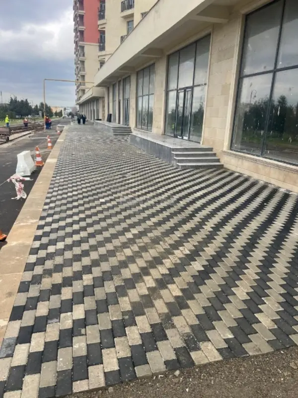 Kirayə verilir obyekt 182 m²