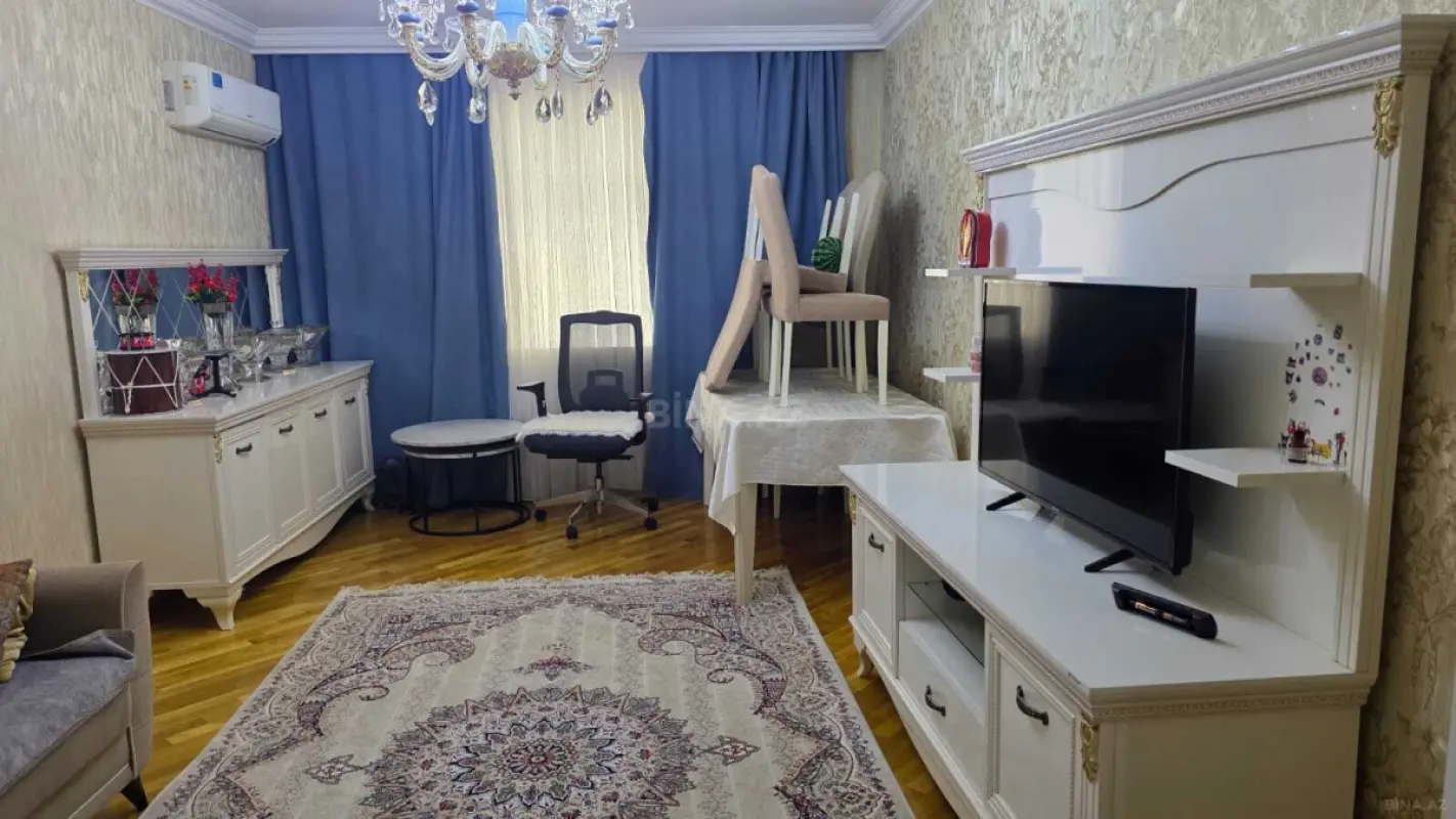 Satılır 3 otaqlı mənzil 90 m²