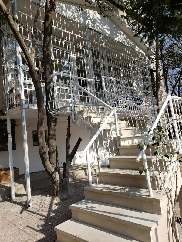 Kirayə verilir 4 otaqlı ofis 100 m²