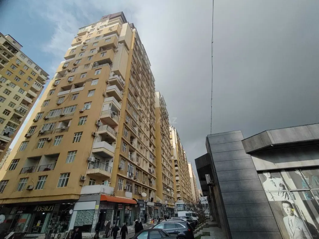 Satılır 3 otaqlı mənzil 69 m²