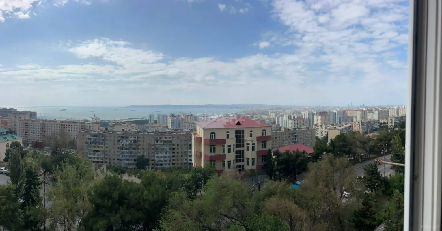 Satılır 2 otaqlı mənzil 62 m²