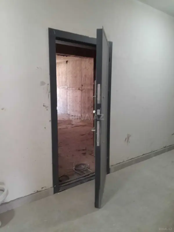 Satılır 2 otaqlı mənzil 75.5 m²