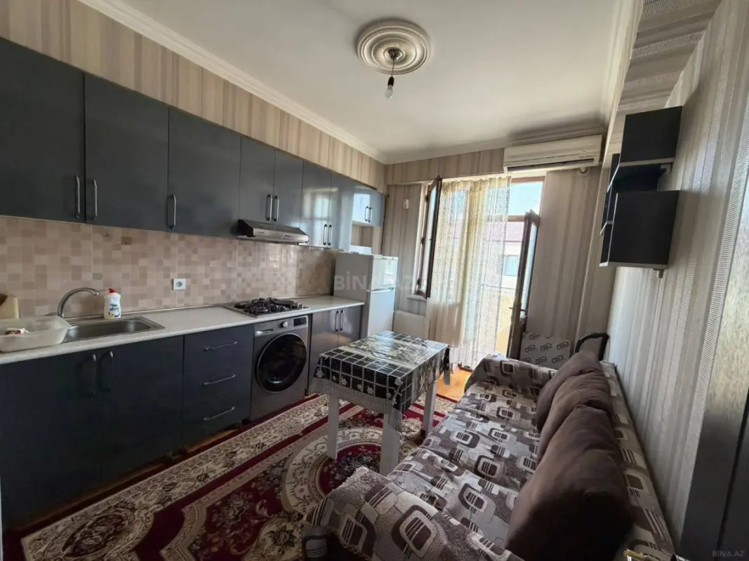 Satılır 1 otaqlı mənzil 40 m²