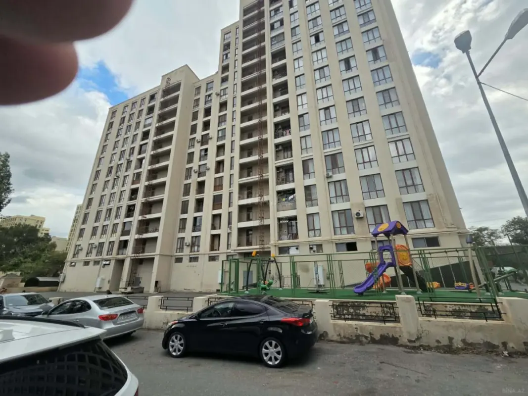 Satılır 1 otaqlı mənzil 48 m²