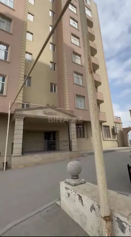 Satılır 3 otaqlı mənzil 110 m²