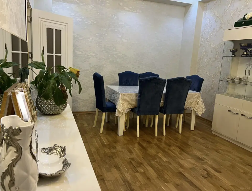 Satılır 2 otaqlı mənzil 69.9 m²