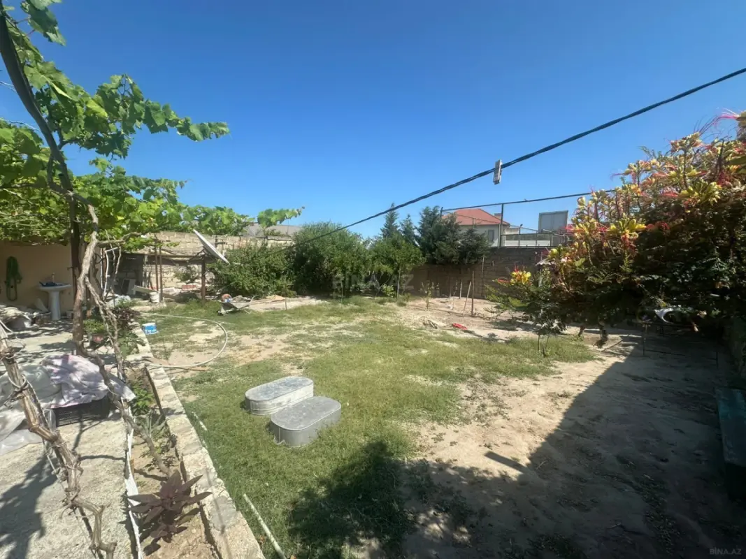 Satılır 3 otaqlı həyət evi 100 m²