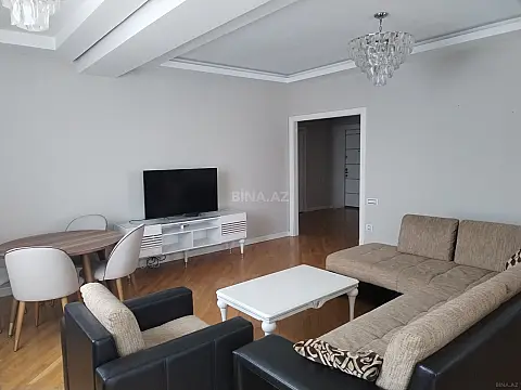Satılır 3 otaqlı mənzil 97 m² — Bakı, İnşaatçılar 3 otaq 97.00 m²