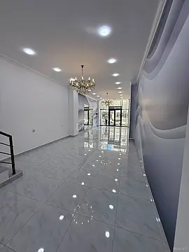 Kirayə verilir obyekt 160 m² — Bakı, Xətai 160.00 m²