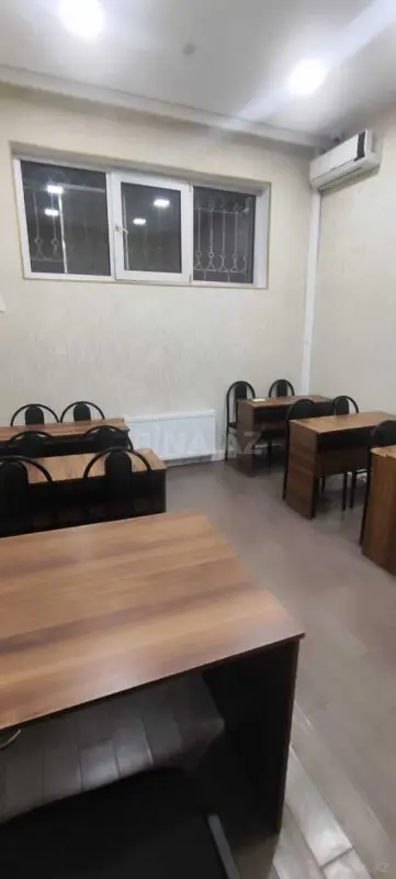 Kirayə verilir 4 otaqlı ofis 70 m²