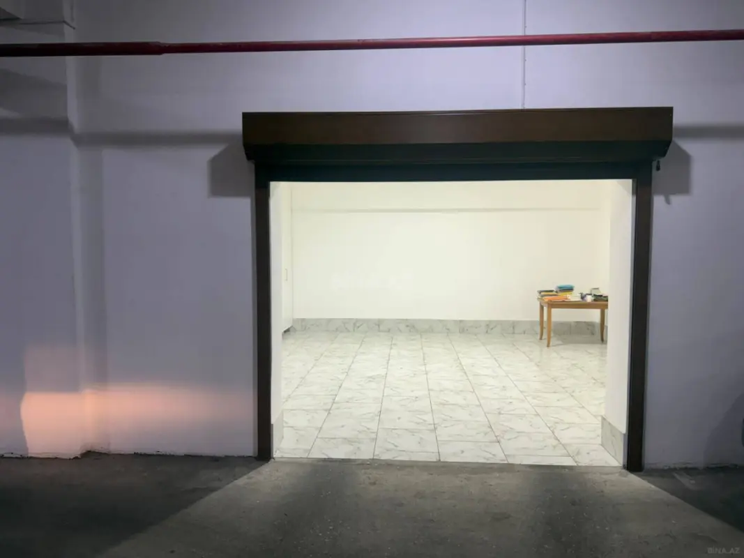 Satılır 3 otaqlı mənzil 135 m²