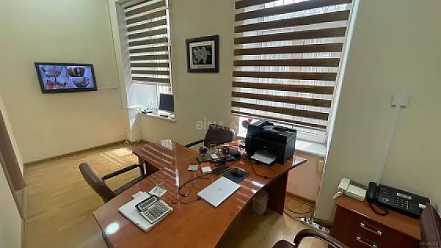 Kirayə verilir 2 otaqlı ofis 50 m² — Bakı 2 otaq 50.00 m²