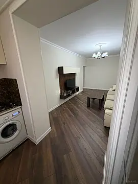Satılır 2 otaqlı mənzil 42 m² — Bakı, Həzi Aslanov qəs. 2 otaq 42.00 m²