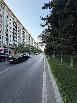Satılır 3 otaqlı mənzil 85 m² — Bakı 3 otaq 85.00 m²