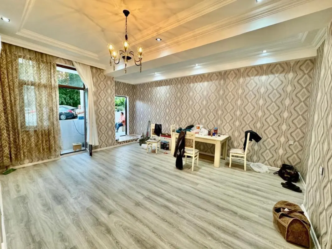 Kirayə verilir 3 otaqlı ofis 125 m²