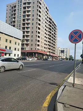 Kirayə verilir 3 otaqlı ofis 167 m² — Bakı 3 otaq 167.00 m²