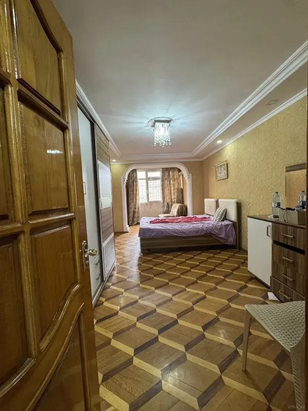 Satılır 3 otaqlı mənzil 88 m²