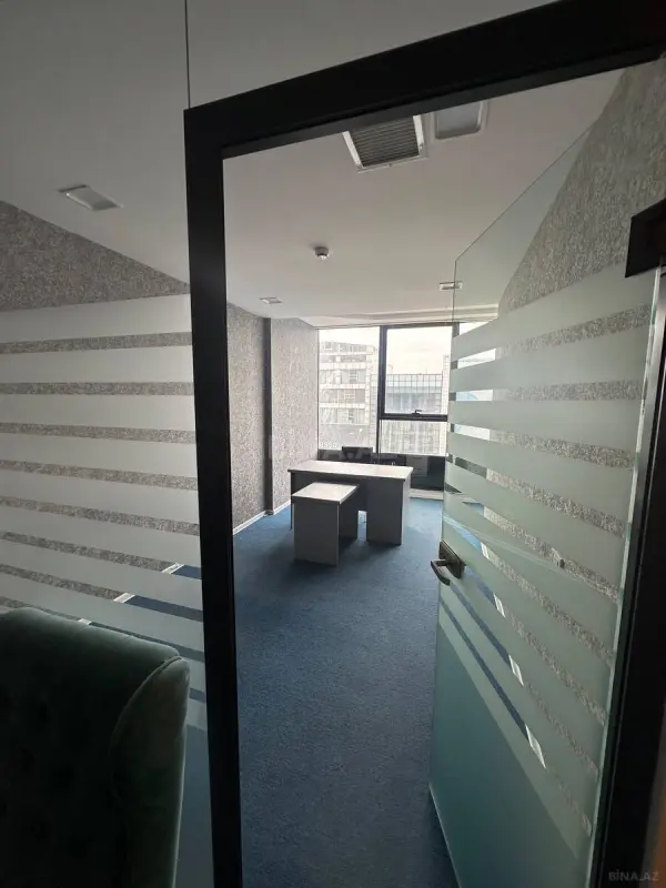 Kirayə verilir 1 otaqlı ofis 25 m²