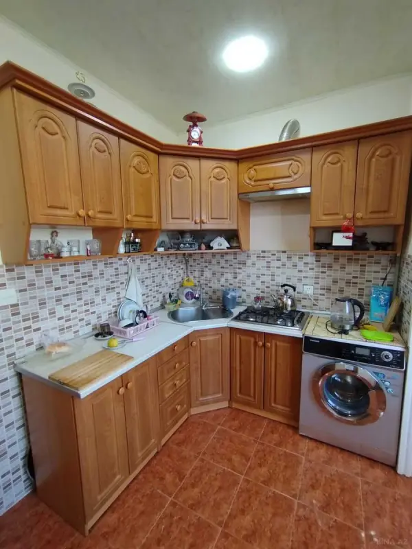 Satılır 4 otaqlı mənzil 104 m²