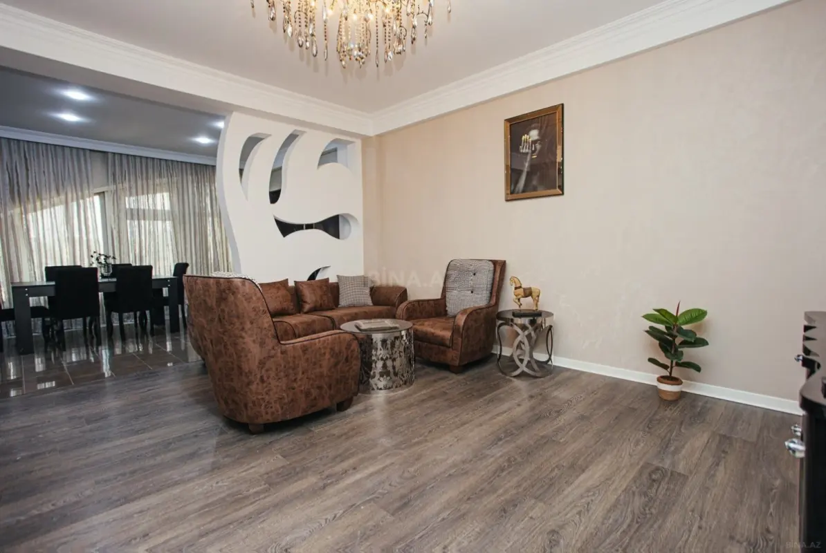 Kirayə verilir 3 otaqlı mənzil 170 m²