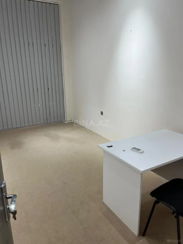 Kirayə verilir 2 otaqlı ofis 105 m²