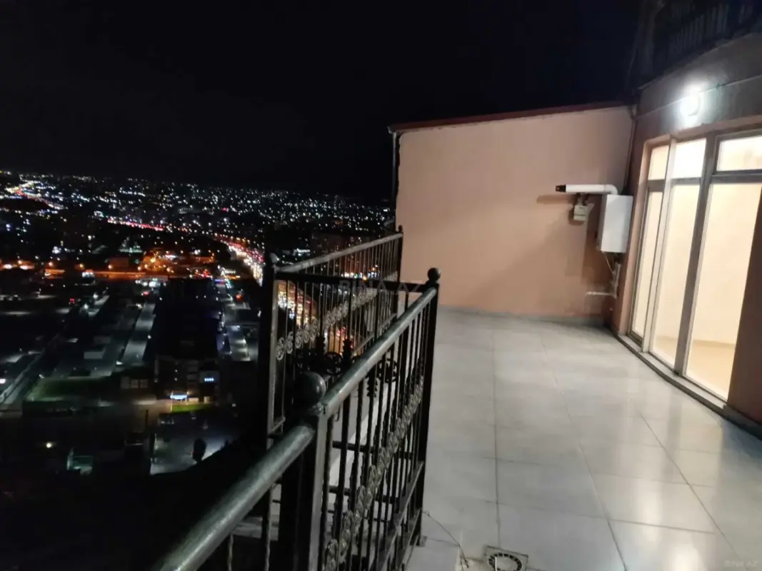 Kirayə verilir 3 otaqlı mənzil 95 m²
