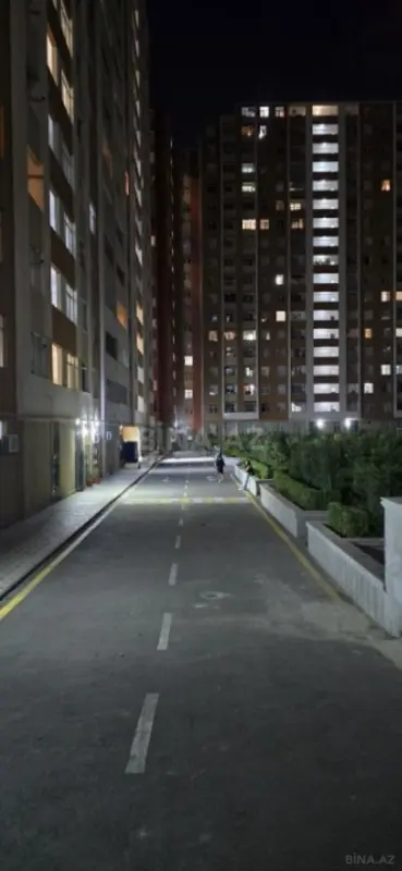 Kirayə verilir 2 otaqlı mənzil 76 m²