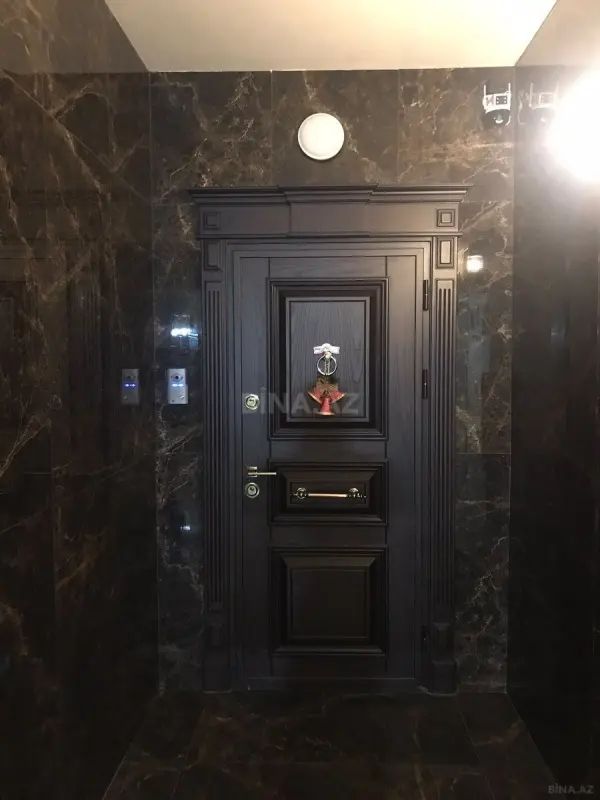 Satılır 2 otaqlı mənzil 68 m²