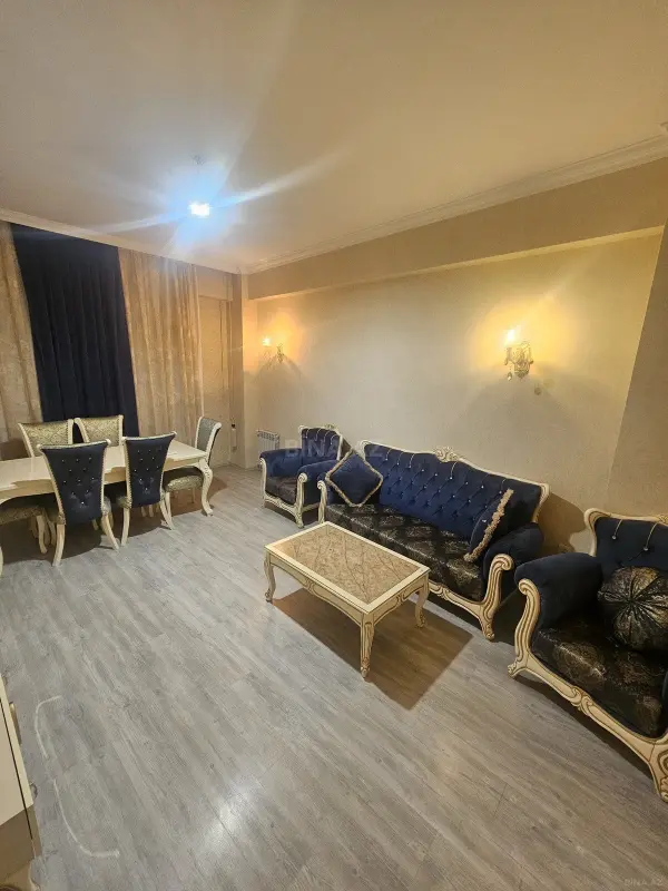 Kirayə verilir 2 otaqlı mənzil 70.9 m²