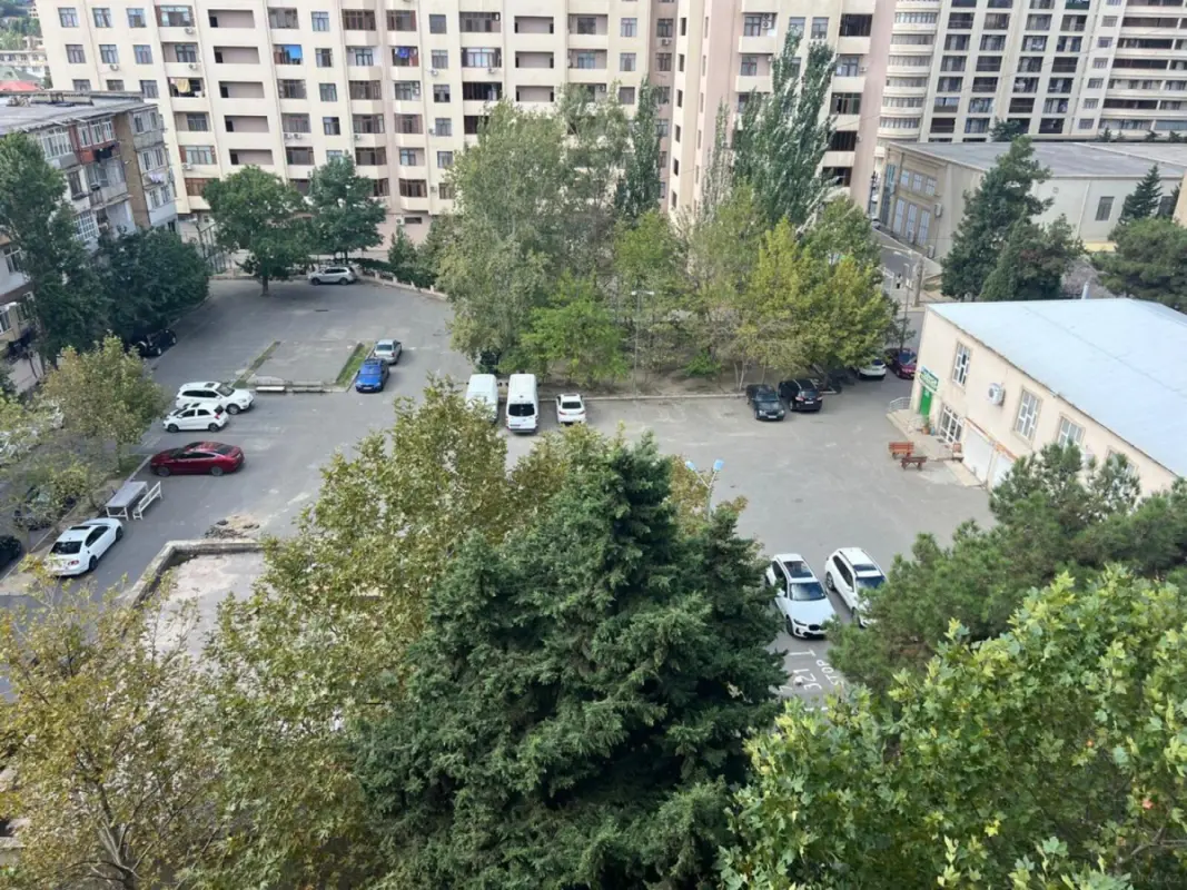 Satılır 3 otaqlı mənzil 74 m²