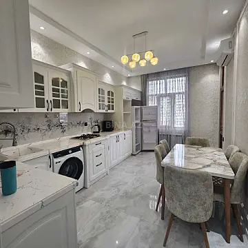Kirayə verilir 2 otaqlı mənzil 100 m² — Bakı, Nərimanov 2 otaq 100.00 m²