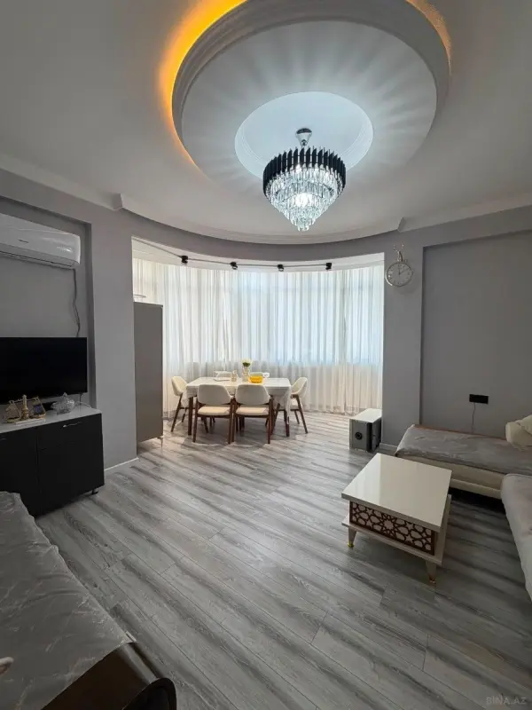 Satılır 2 otaqlı mənzil 67 m²