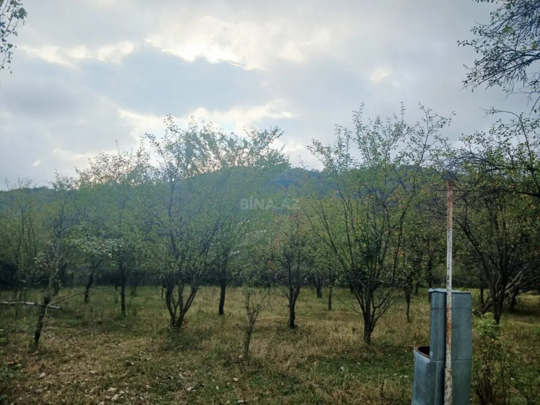 Satılır torpaq sahəsi 10 m²