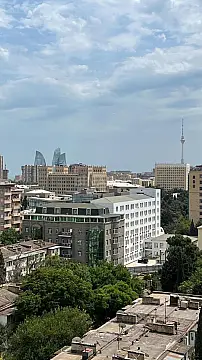 Satılır 4 otaqlı mənzil 187 m² — Bakı 4 otaq 187.00 m²
