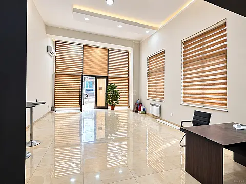Kirayə verilir obyekt 100 m² — Bakı, Nizami 100.00 m²