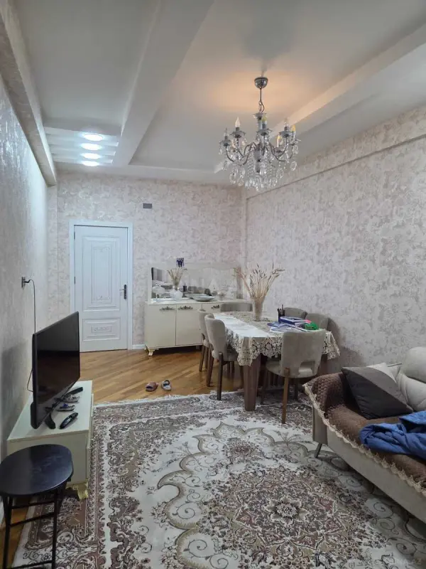 Satılır 3 otaqlı mənzil 102.2 m²