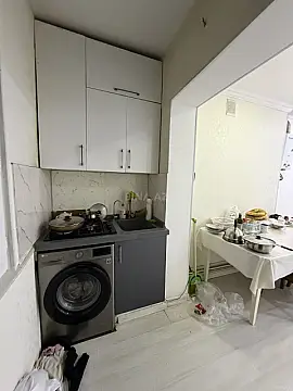 Satılır 3 otaqlı mənzil 65 m² — Bakı, Həzi Aslanov qəs. 3 otaq 65.00 m²