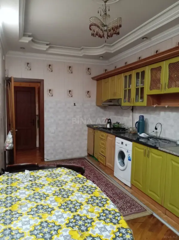 Kirayə verilir 3 otaqlı mənzil 100 m²
