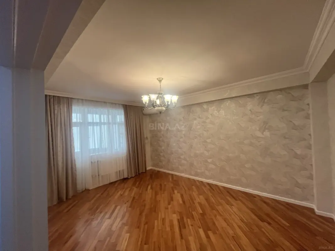 Satılır 2 otaqlı mənzil 57 m²