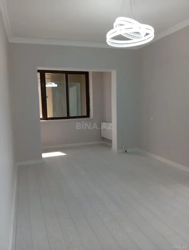 Satılır 2 otaqlı mənzil 75 m²