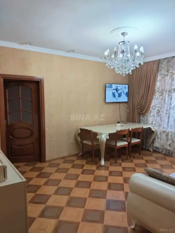 Kirayə verilir 3 otaqlı mənzil 100 m²
