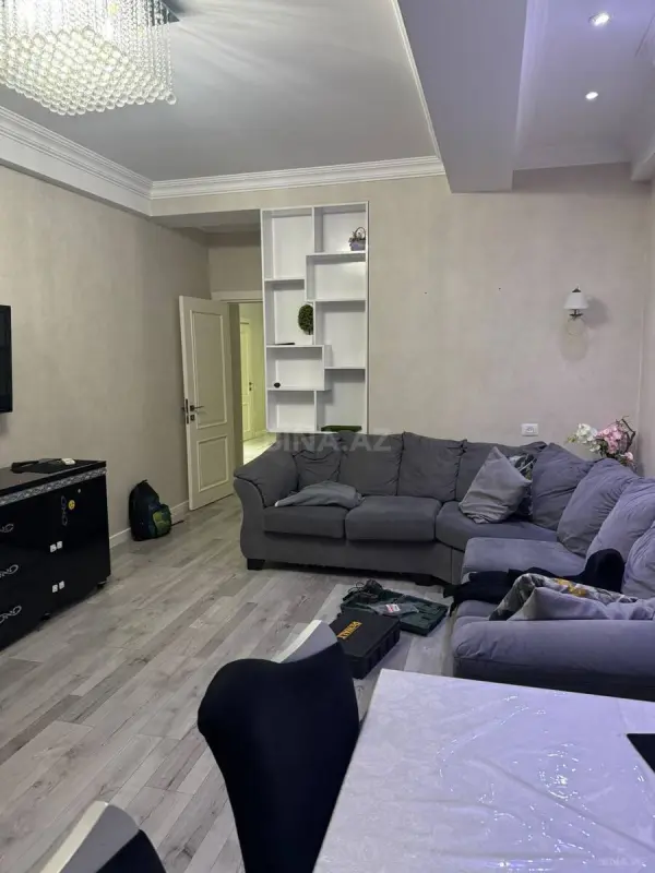 Kirayə verilir 3 otaqlı mənzil 120 m²