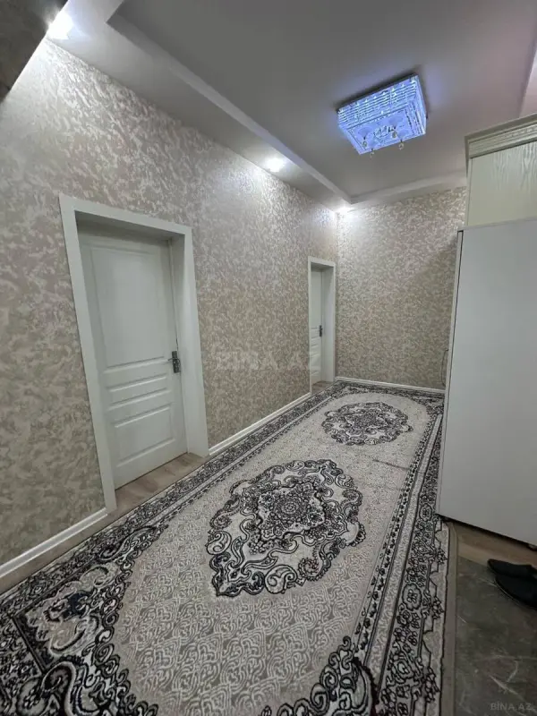 Kirayə verilir 2 otaqlı mənzil 82 m²