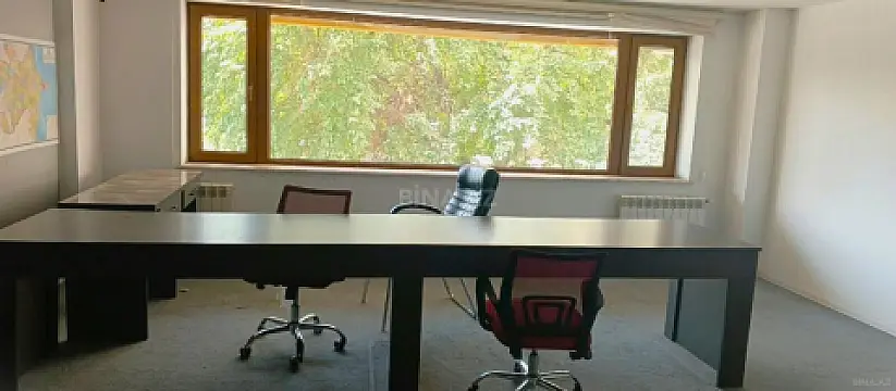 Kirayə verilir 4 otaqlı ofis 102 m² — Bakı, Nərimanov 4 otaq 102.00 m²