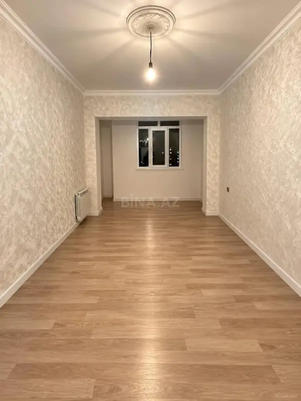 Satılır 2 otaqlı mənzil 65 m²