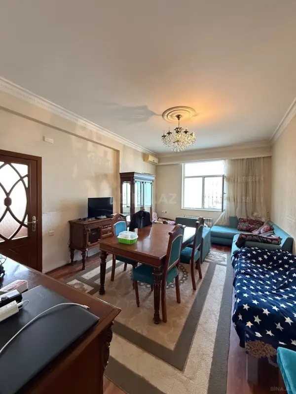Satılır 2 otaqlı mənzil 63 m²